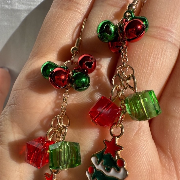 Festive Christmas Tree Drop Earrings – Red & Green Holiday Jewelry - Picture 1 of 4